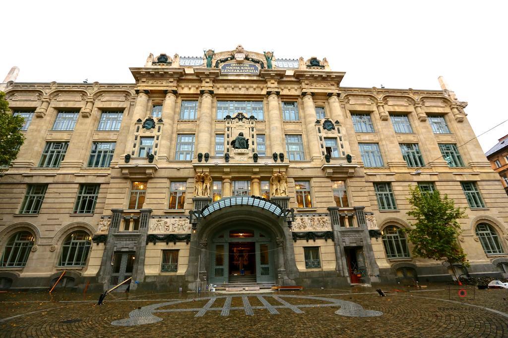 Unity Hostel Budapest Bagian luar foto
